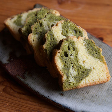 緑茶マーブルパウンドケーキ